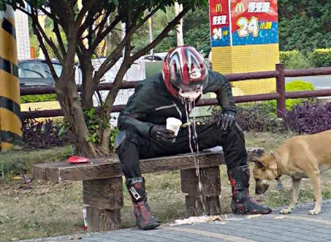 섬 마트 이미지