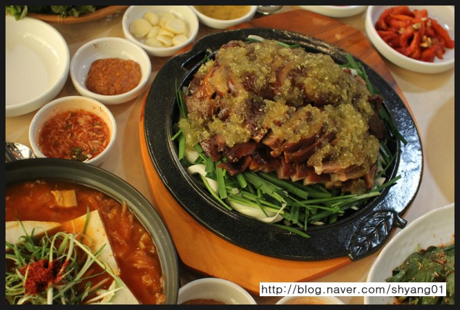 탐탐오향족발2 이미지