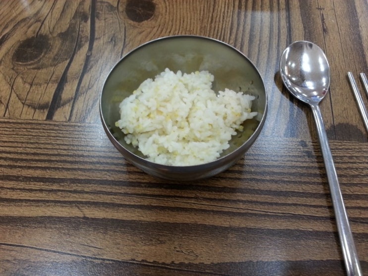 일품칼국수 이미지