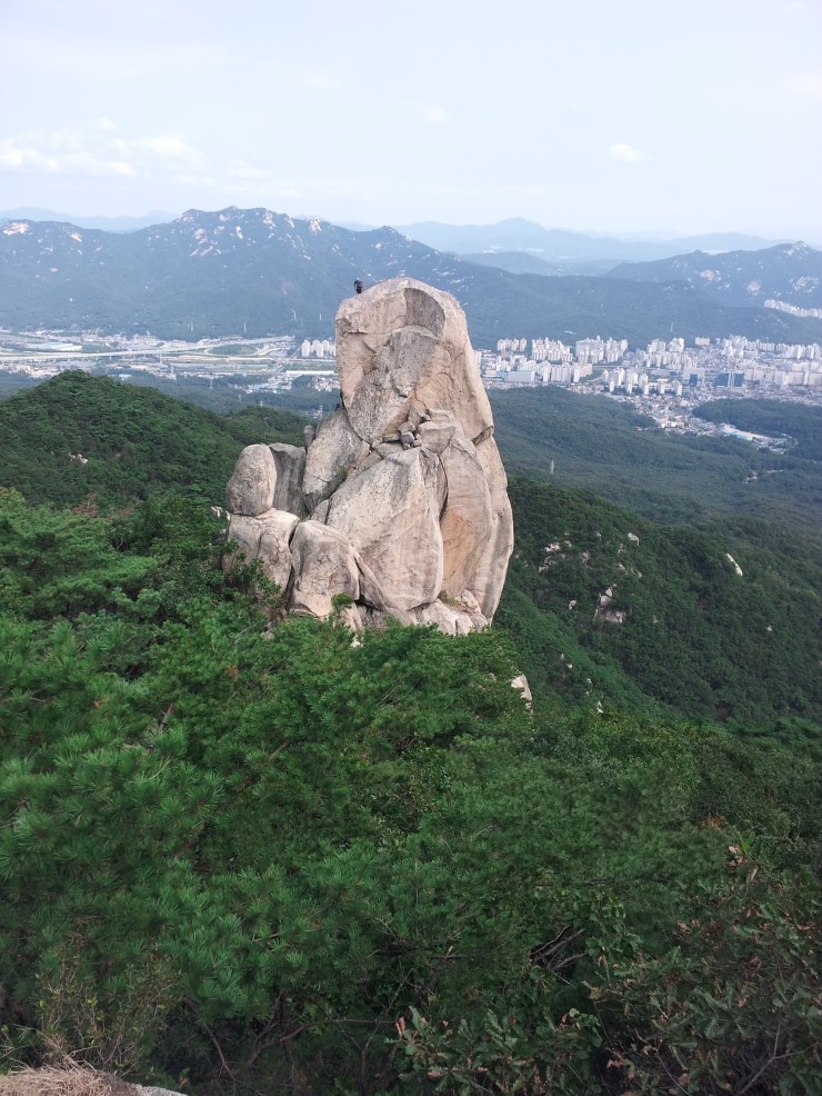 마당바위 이미지