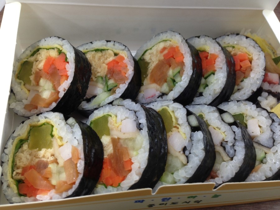 다래김밥 이미지