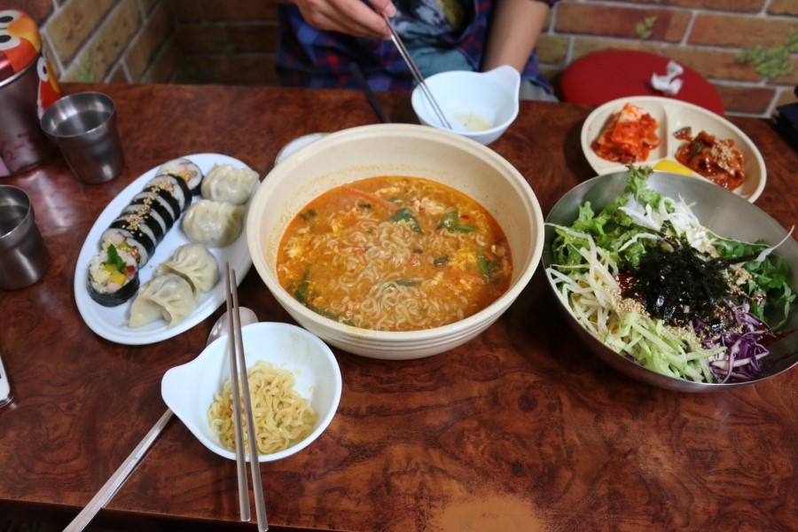 명동왕만두 이미지