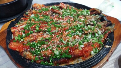 태평양장어구이 이미지