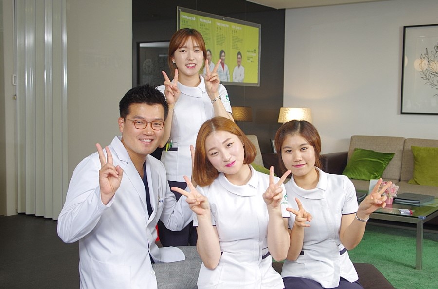 사과나무치과 이미지
