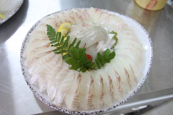 민횟집 이미지