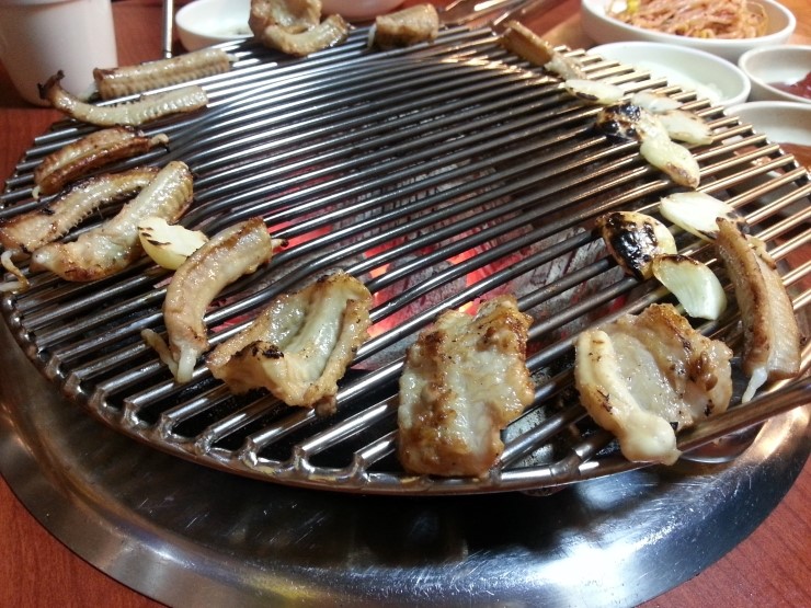 자갈치숯불곰장어 이미지