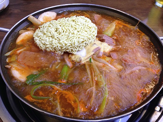 뚜껑집부대찌개 이미지