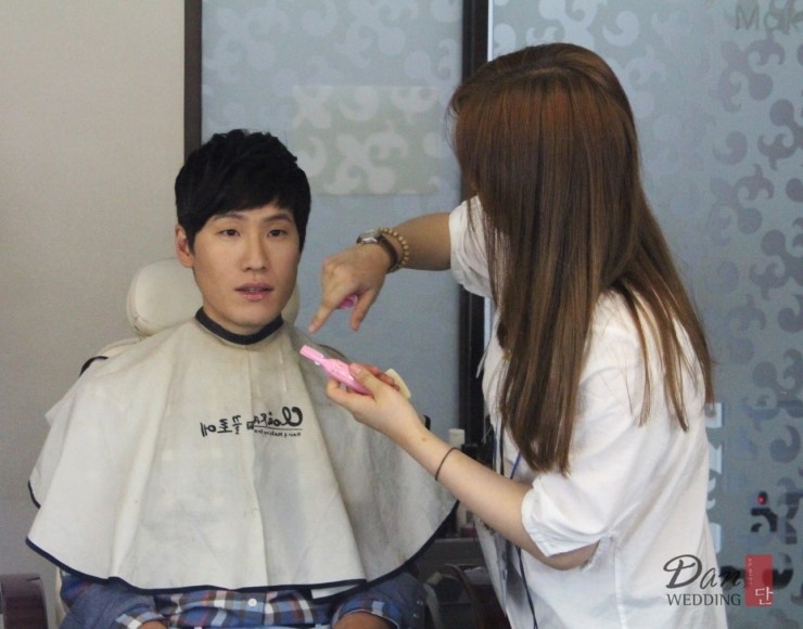 달빛미용실 이미지
