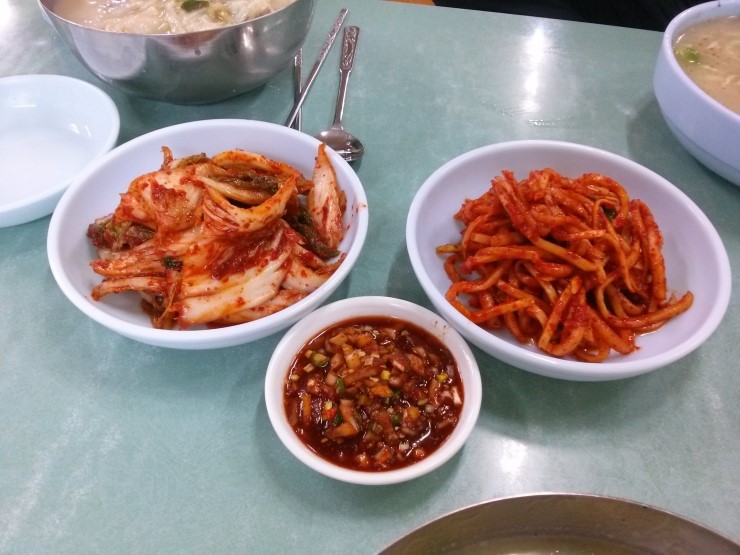 다래칼국수 이미지