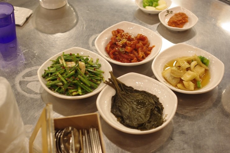 한입족발 이미지