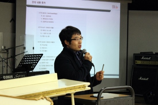 엠아이 코퍼레이션 이미지