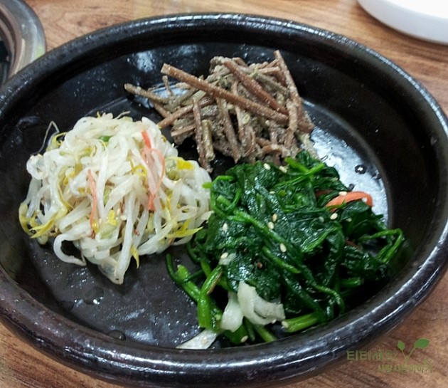 토담능이백숙 이미지