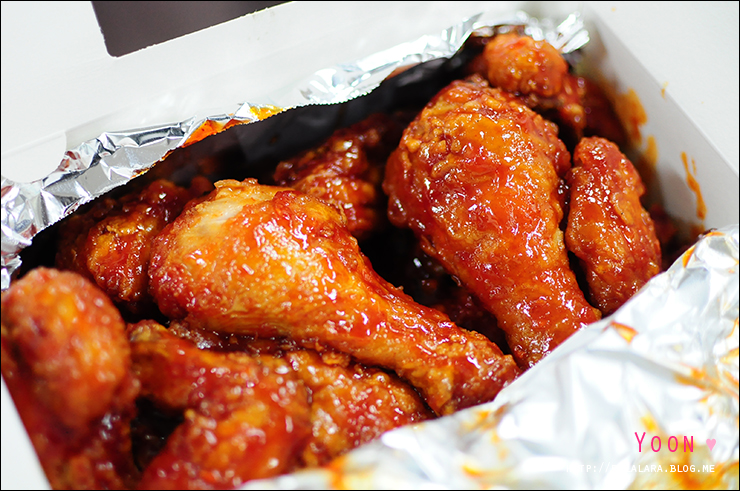 B.H.C 치킨 이미지