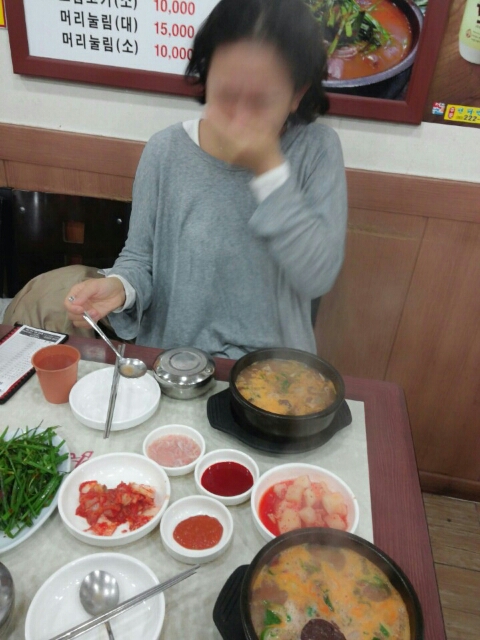 청년가마솥통닭 이미지