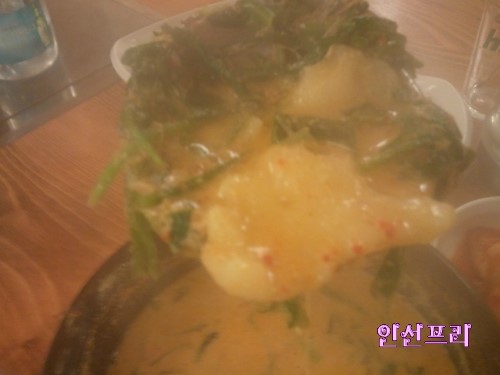 홍삼오리회전구이 이미지
