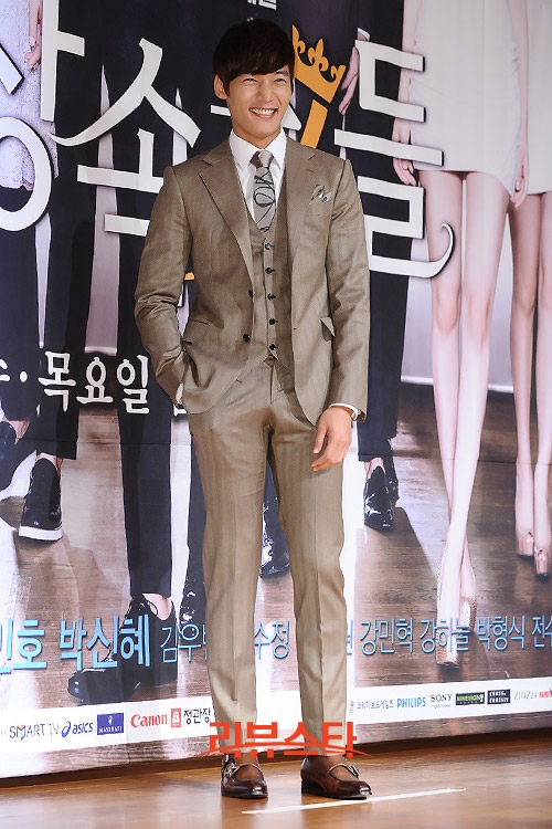 최*진 이미지