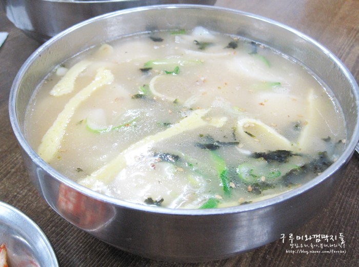 홍두깨칼국수2900 이미지