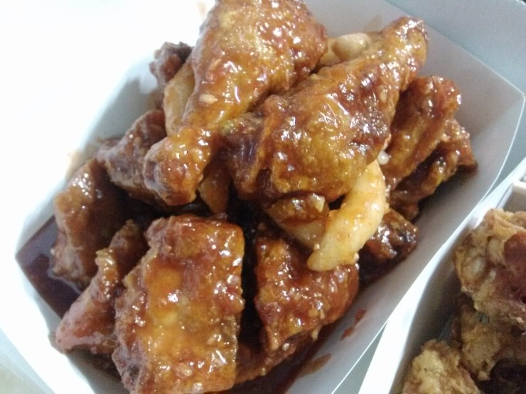 왕애두마리치킨 이미지