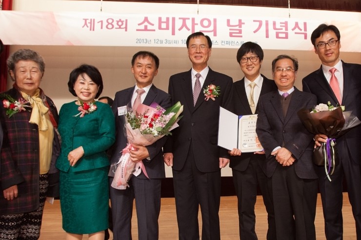 동서식품(주) 이미지