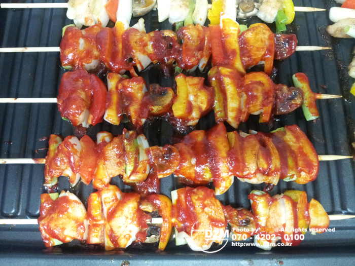 불타는닭꼬치 이미지