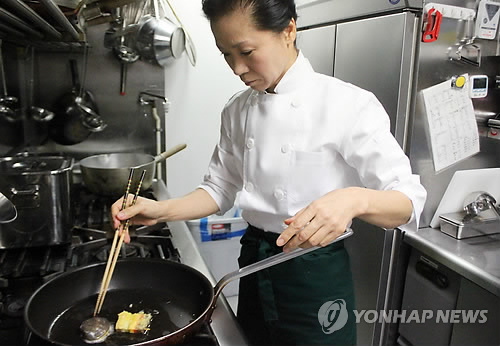 윤가구 이미지