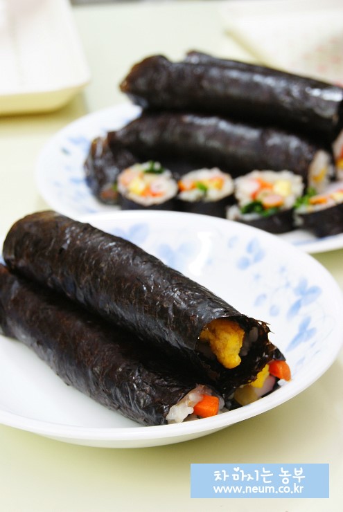 아빠가싸준꼬마김밥 이미지