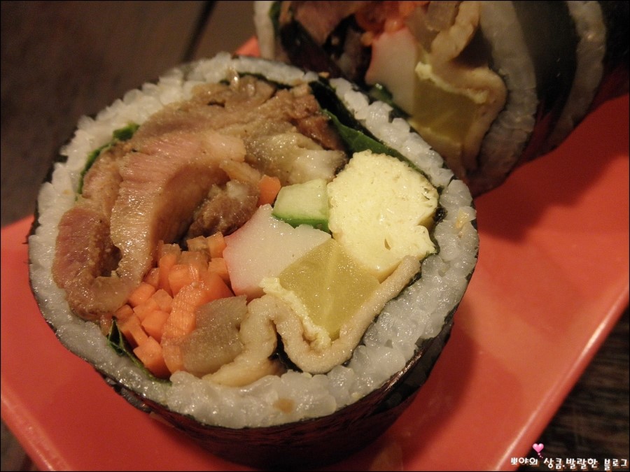 찰스숯불김밥 이미지