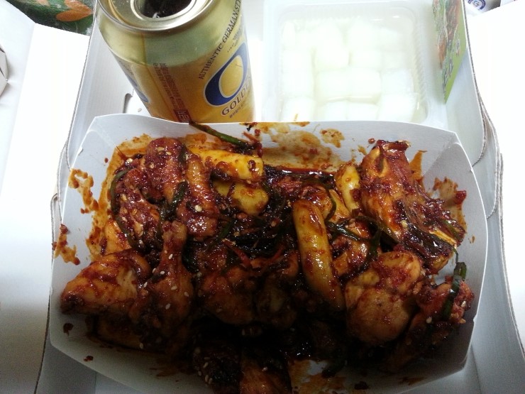 지코바치킨 이미지