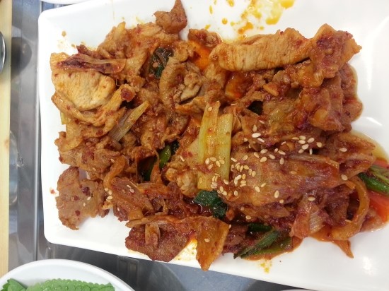 제육아저씨 이미지