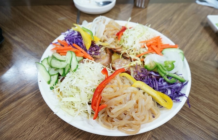 경사오향족발 이미지