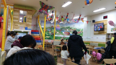 플레이영점프파크 이미지