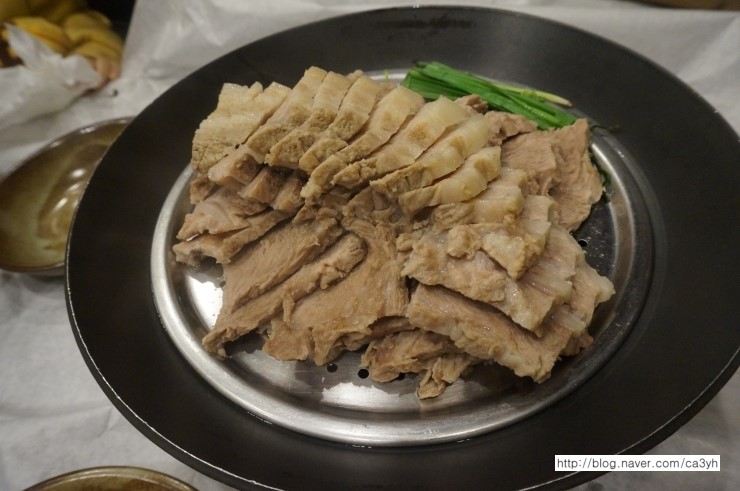 이서방왕족발 이미지