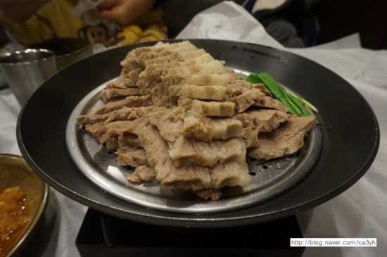 이서방왕족발 이미지