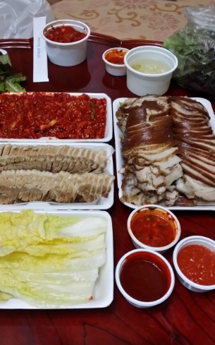 장충동참족발보쌈 이미지