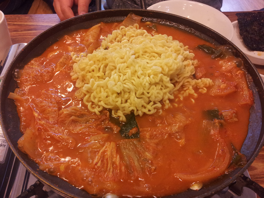 매운통돼지볶음 이미지