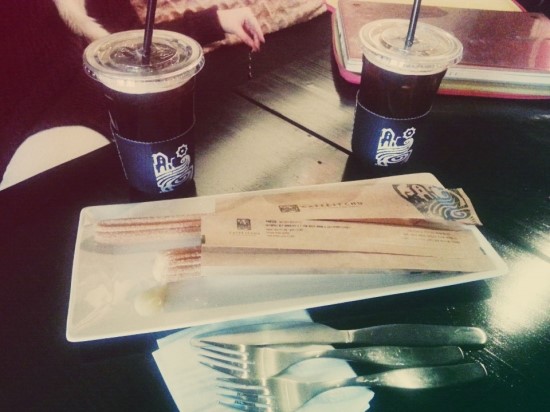 caffe&츄러스 이미지