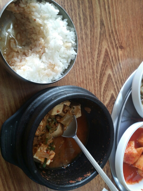 동내기사식당 이미지