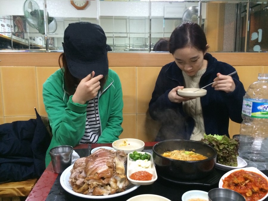 키우리 왕족발 이미지