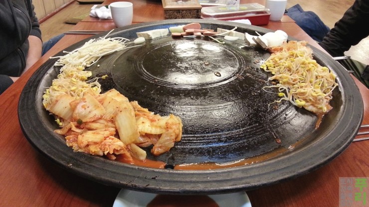 우리왕뚜껑생삼겹살 이미지