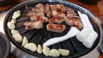 대박통돼지왕소금구이 이미지