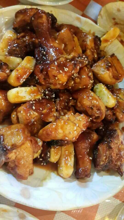치킨메니아 이미지
