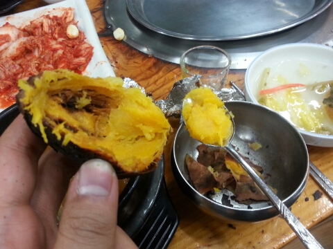 강변숯불갈비 이미지