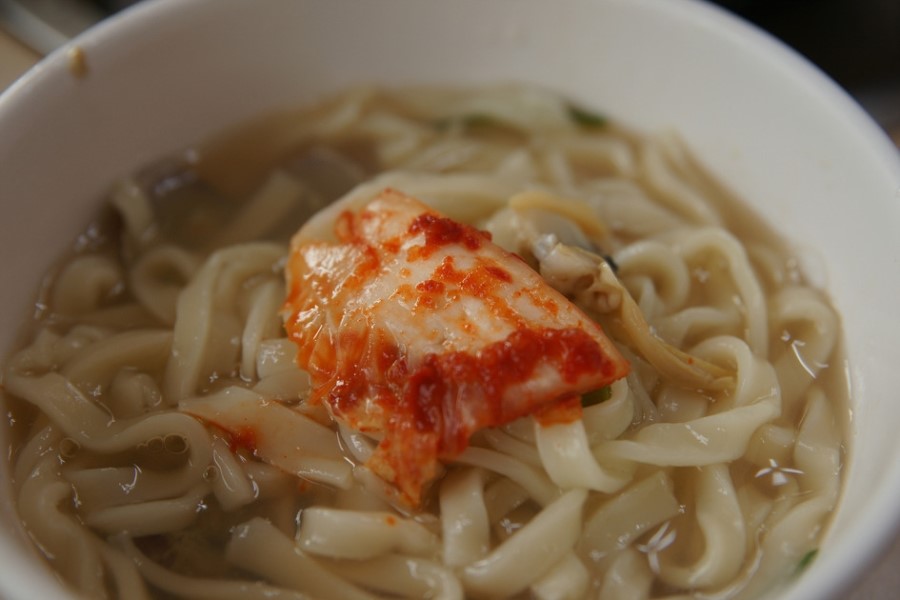 바지락 홍두깨 칼국수 이미지