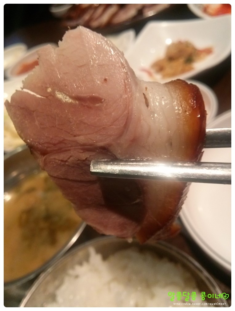 장모손한방왕족발 이미지
