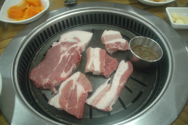 돼지zone 이미지