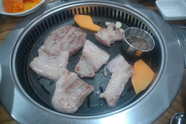 돼지zone 이미지
