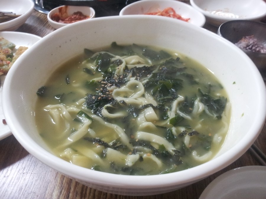 풀향기칼국수 이미지