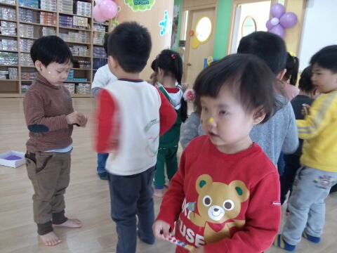 넌;예뻐 이미지