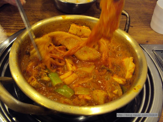 팔팔 찌개마을 이미지