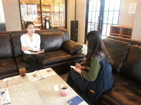휴앤고메즈 이미지